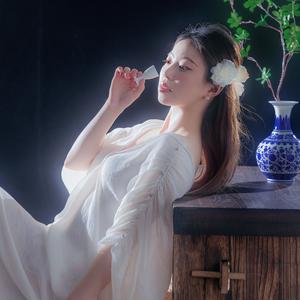 通薏冉